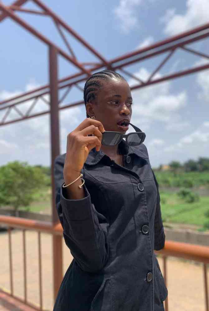 Modellike_Shidara